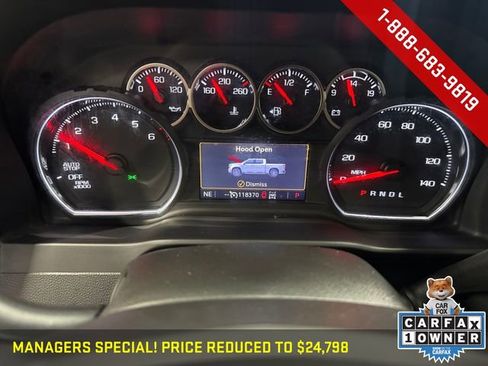 Used 2022 Chevrolet Silverado 1500 LT image 2