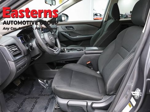 Used 2023 Nissan Rogue S AWD/4WD image 14