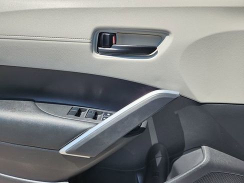 Certified 2024 Toyota Corolla Cross L AWD/4WD image 21