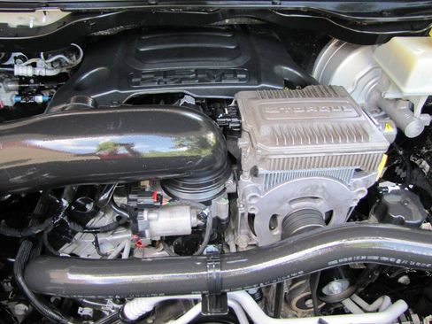 Used 2023 RAM 1500 Big Horn AWD/4WD image 37