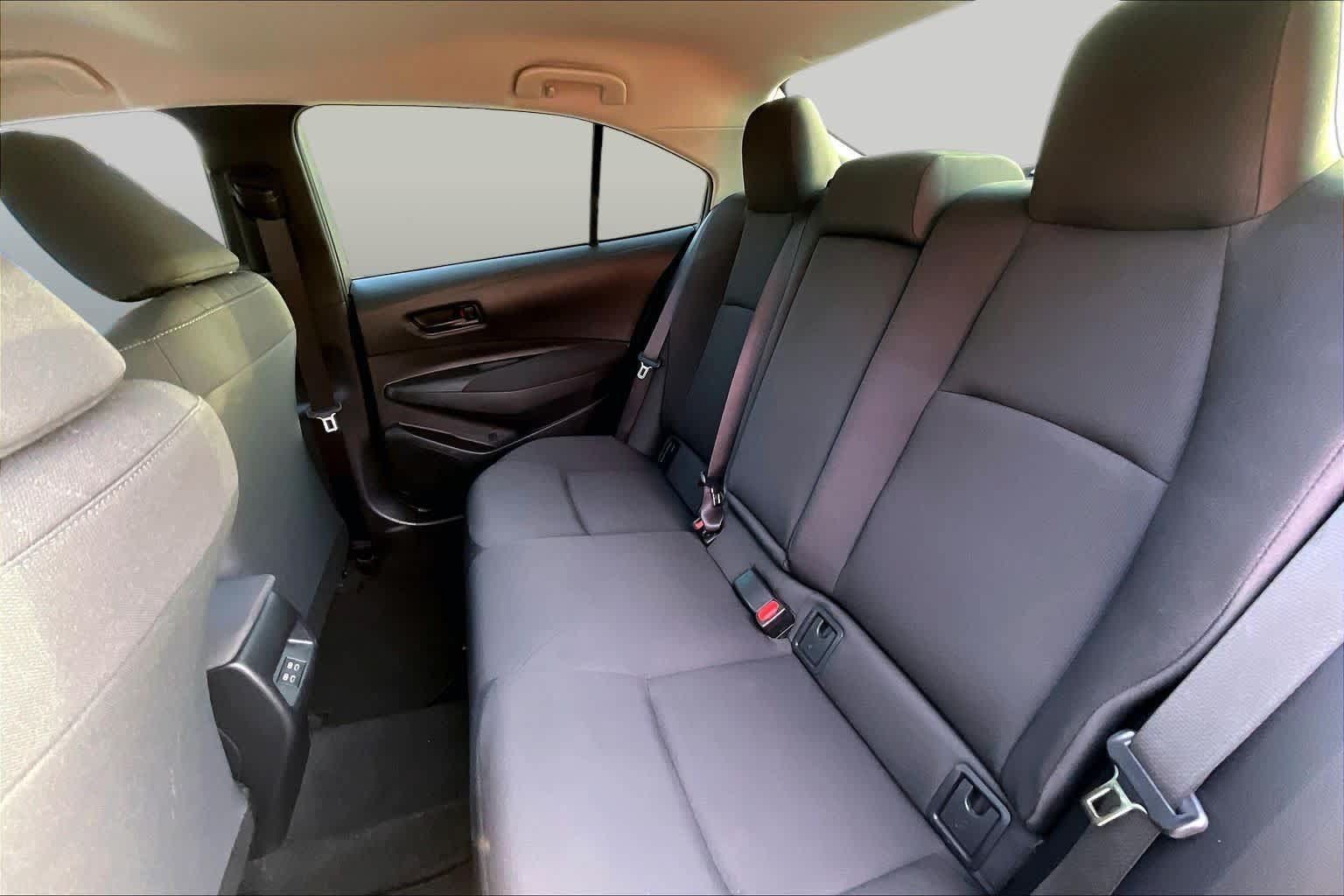 Used 2023 Toyota Corolla LE FWD image 20