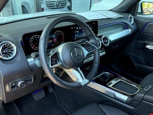 Certified 2026 Mercedes-Benz GLB 250 image 20