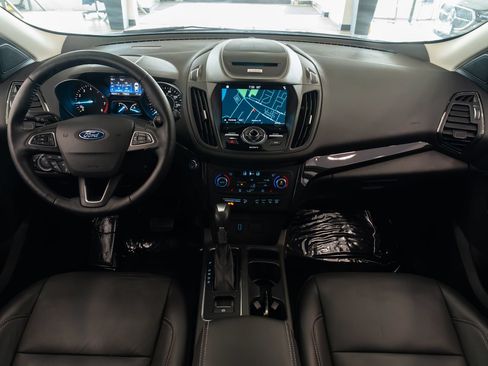 Used 2017 Ford Escape Titanium w/ Equipment Group 301A AWD/4WD image 9