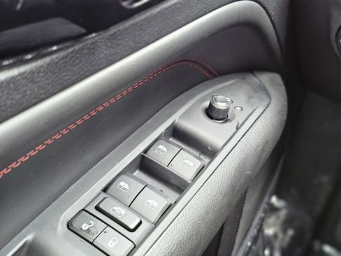 New 2026 Jeep Compass Trailhawk image 15