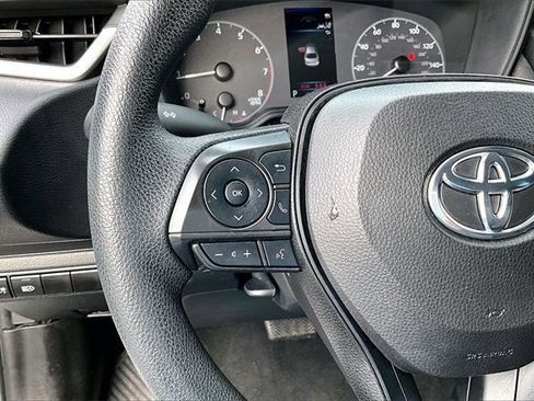 Used 2024 Toyota Corolla LE image 10