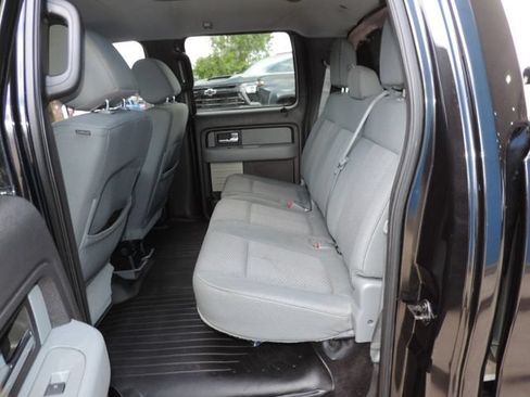 Used 2014 Ford F150 XLT w/ XLT Chrome Package RWD image 23