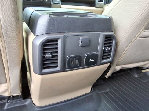 Used 2020 Ford F150 XLT w/ Equipment Group 302A Luxury AWD/4WD image 19