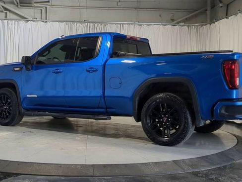 Used 2023 GMC Sierra 1500 Elevation w/ Preferred Package AWD/4WD image 8
