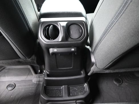 Used 2023 Jeep Wrangler Unlimited w/ 8.4" Radio Group AWD/4WD image 23