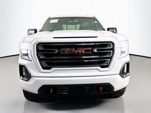 Used 2020 GMC Sierra 1500 AT4 w/ AT4 Preferred Package AWD/4WD image 2