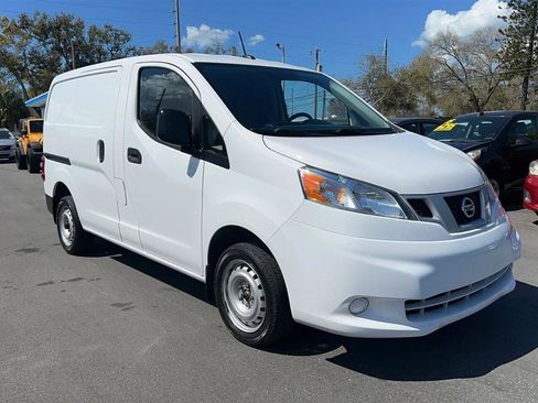 Used 2020 Nissan NV200 S image 6