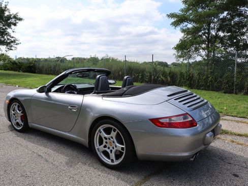 Used 2007 Porsche 911 Cabriolet image 6