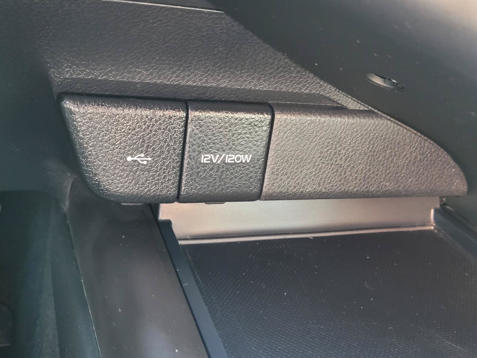 Used 2023 Toyota Camry SE FWD image 15