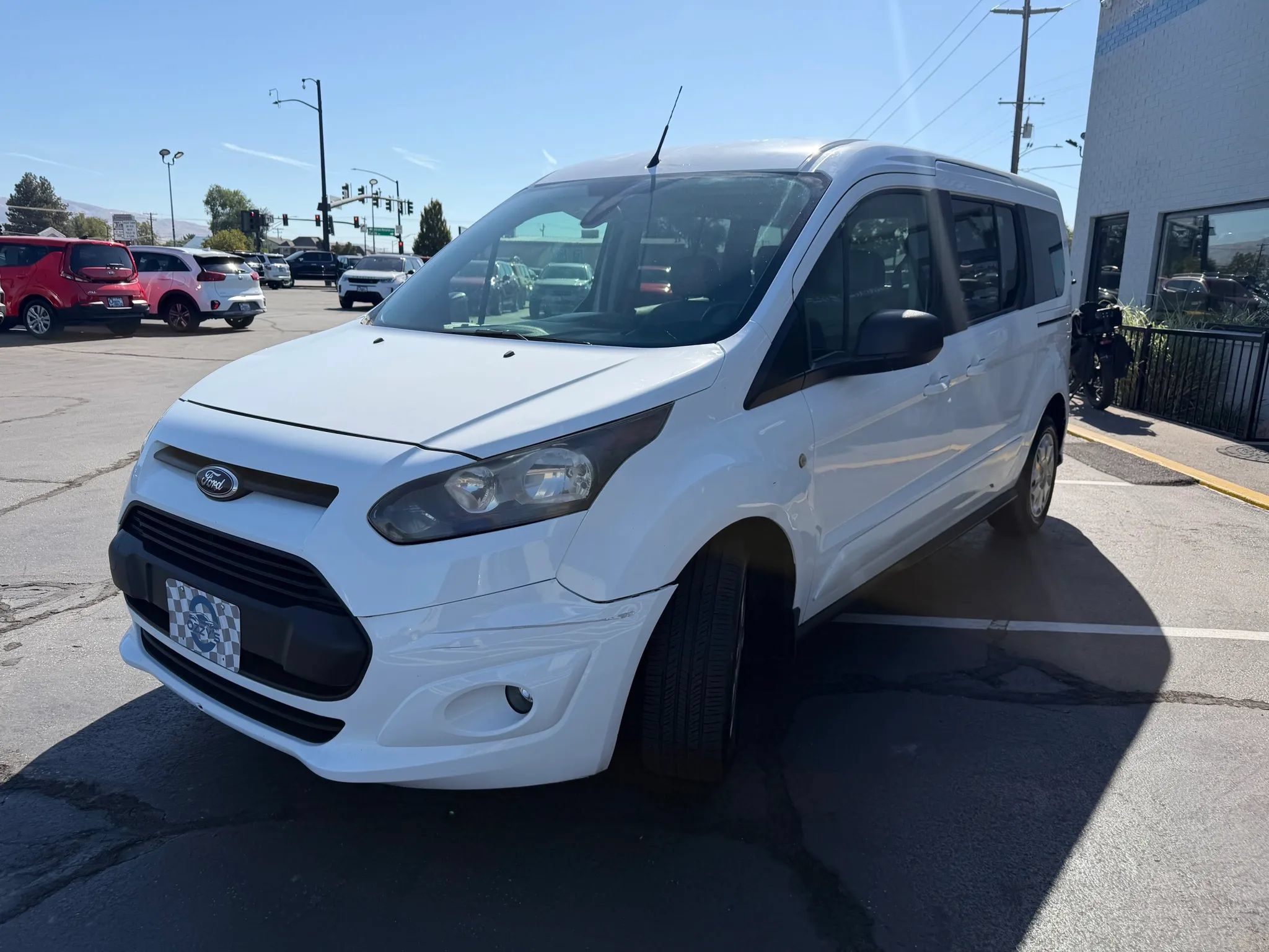 Used 2014 Ford Transit Connect XLT FWD image 4