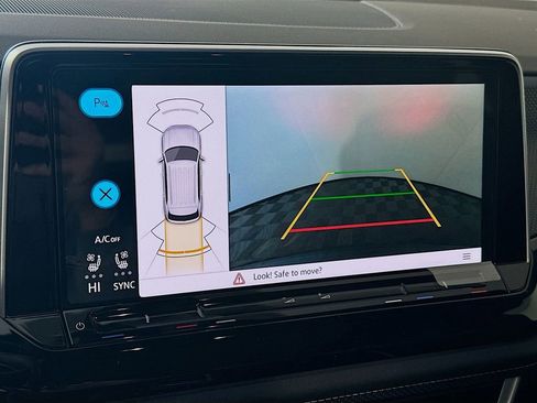 New 2026 Volkswagen Atlas Cross Sport SEL R-Line image 14