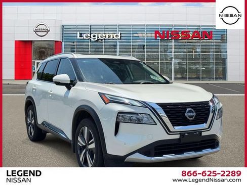 Certified 2023 Nissan Rogue Platinum AWD/4WD image 1