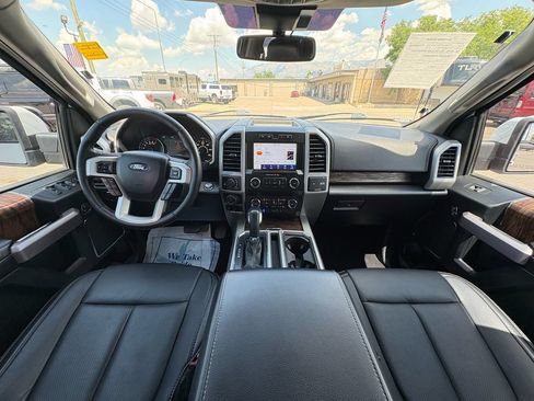 Used 2019 Ford F150 Lariat w/ Equipment Group 501A Mid AWD/4WD image 41