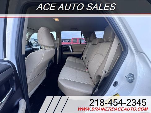 Used 2015 Toyota 4Runner SR5 image 16