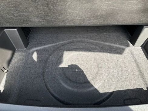 New 2026 Chevrolet Equinox LT w/ Safety and Technology Package FWD image 11