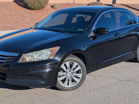 Used 2011 Honda Accord EX-L image 4