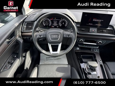 Certified 2025 Audi Q5 e Premium Plus image 14