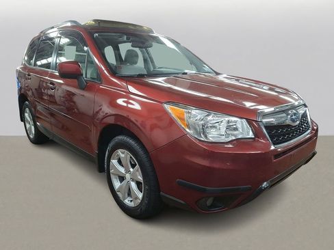 Used 2016 Subaru Forester 2.5i Premium image 3
