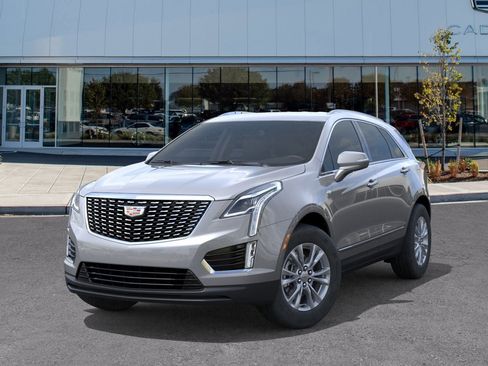 New 2024 Cadillac XT5 Luxury image 6