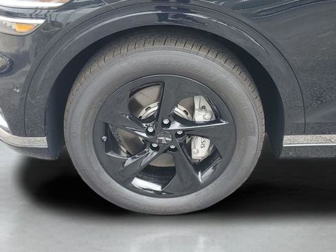 New 2026 Genesis GV70 2.5T Advanced w/ G1 Accessory Package image 31