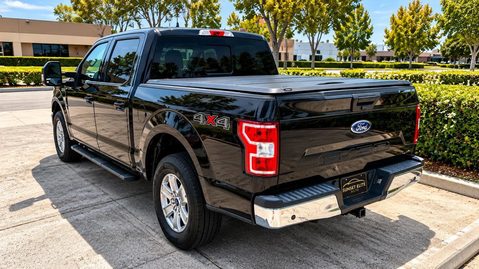 Used 2020 Ford F150 XLT w/ Max Trailer Tow Package AWD/4WD image 4
