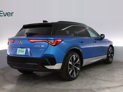 Used 2024 Acura ZDX Type S AWD/4WD image 12