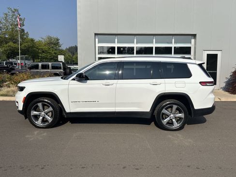 Certified 2021 Jeep Grand Cherokee L Limited w/ Trailer Tow Group (B) AWD/4WD image 2