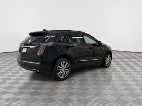 Certified 2022 Cadillac XT5 Sportv w/ LPO, Floor Liner Package AWD/4WD image 10