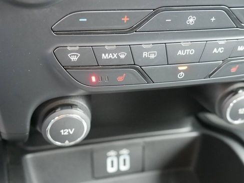 Used 2019 Ford Ranger Lariat w/ Equipment Group 501A Mid image 5