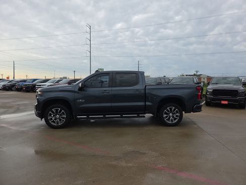 Used 2020 Chevrolet Silverado 1500 RST w/ Texas Edition RWD image 11