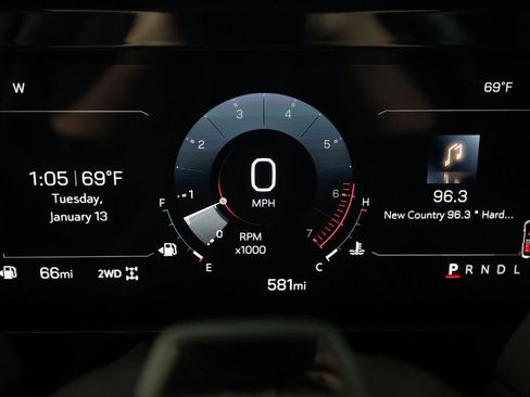 Used 2025 GMC Yukon AT4 Ultimate w/ LPO, Illumination Package image 24