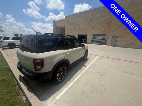 Used 2025 Ford Bronco Sport Outer Banks w/ Outer Banks Tech Package+ AWD/4WD image 7