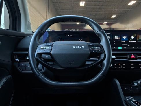 Used 2026 Kia Sportage LX FWD image 31