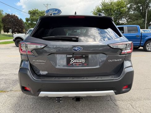 Used 2023 Subaru Outback Limited AWD/4WD image 5
