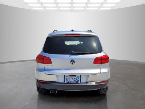 Used 2016 Volkswagen Tiguan S FWD image 5