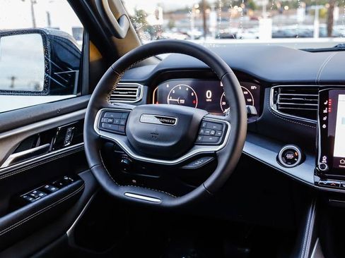 New 2026 Jeep Grand Wagoneer L Limited image 18