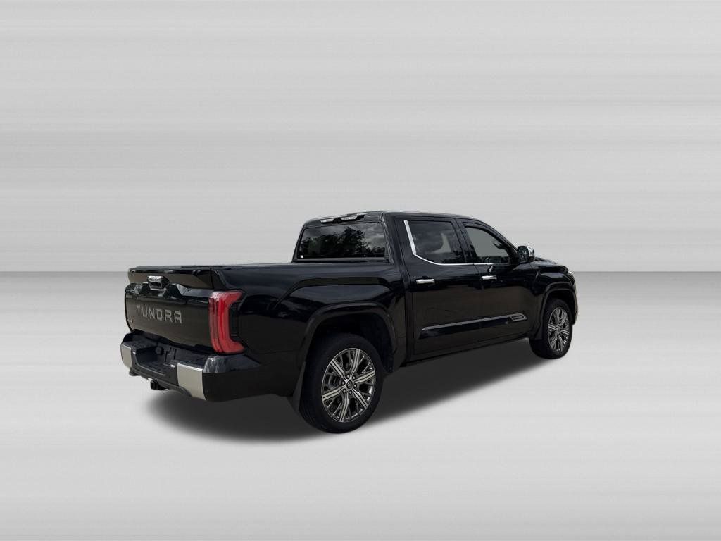 Used 2024 Toyota Tundra Capstone AWD/4WD image 5