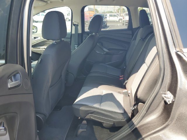 Used 2017 Ford Escape SE w/ Equipment Group 201A FWD image 12