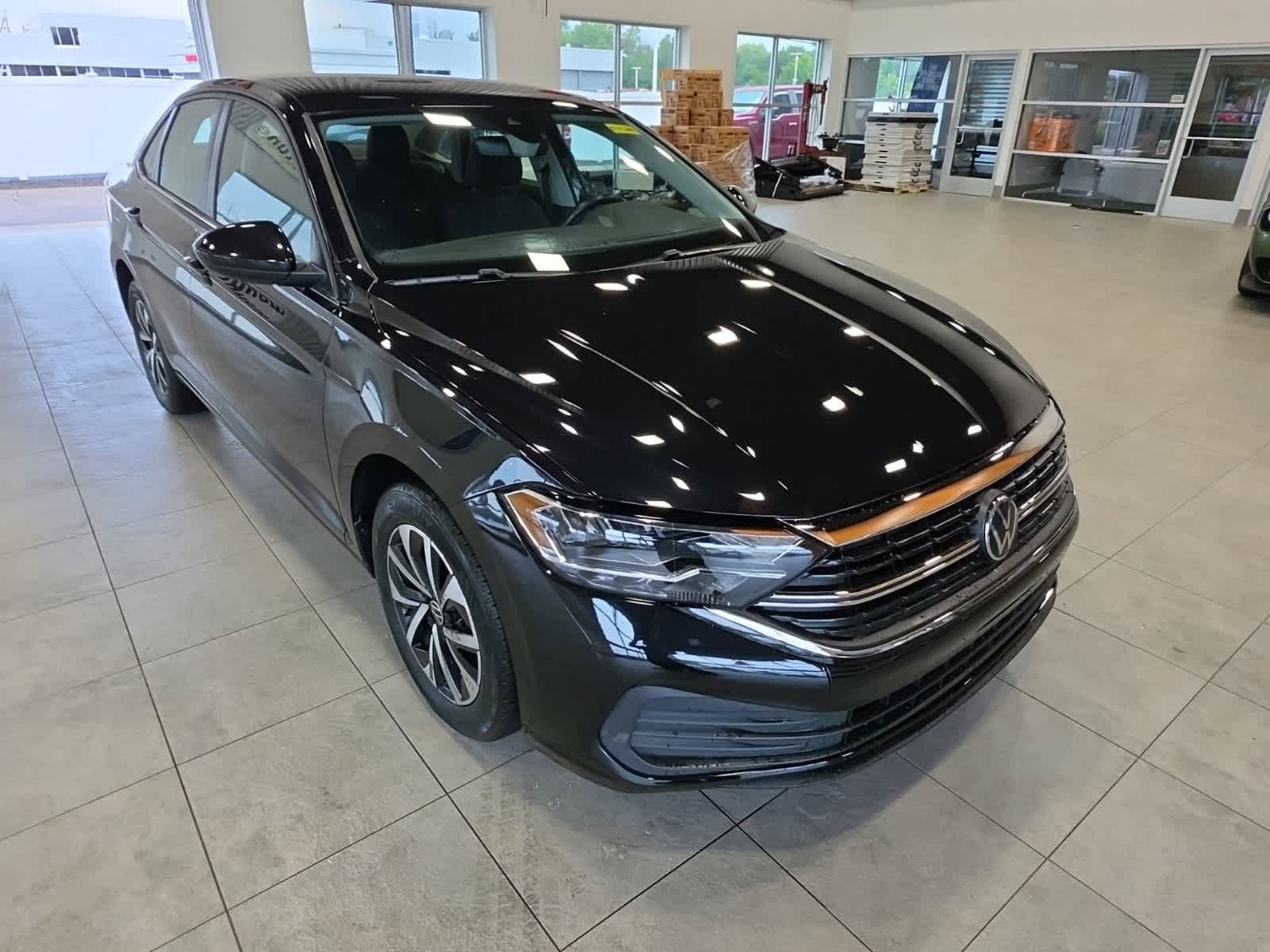 Used 2024 Volkswagen Jetta S FWD image 5