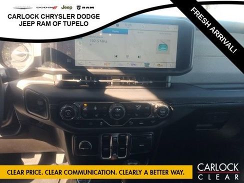 Used 2025 Jeep Wrangler Sahara w/ Safety Group image 8