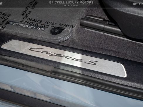Used 2024 Porsche Cayenne S image 67