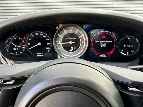 Certified 2022 Porsche 911 Turbo AWD/4WD image 27