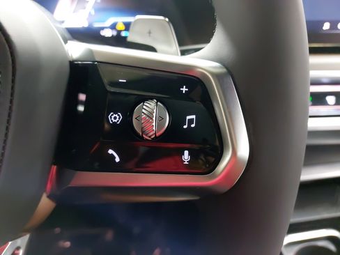 New 2025 BMW 760i xDrive w/ Executive Package AWD/4WD image 18