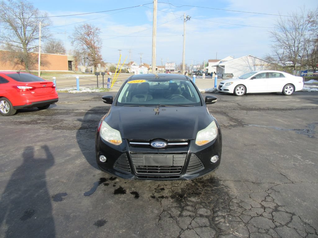 Used 2014 Ford Focus SE w/ Equipment Group 201A FWD image 2