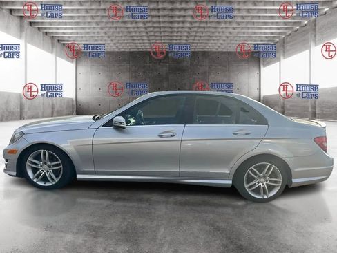 Used 2012 Mercedes-Benz C 300 4MATIC Sedan image 7