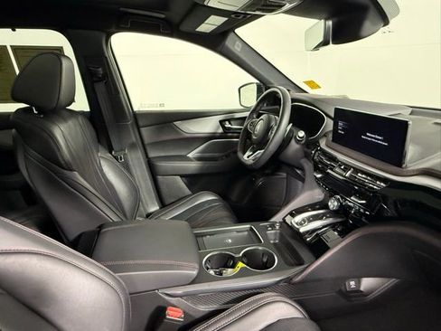 Used 2025 Acura MDX A-Spec image 57